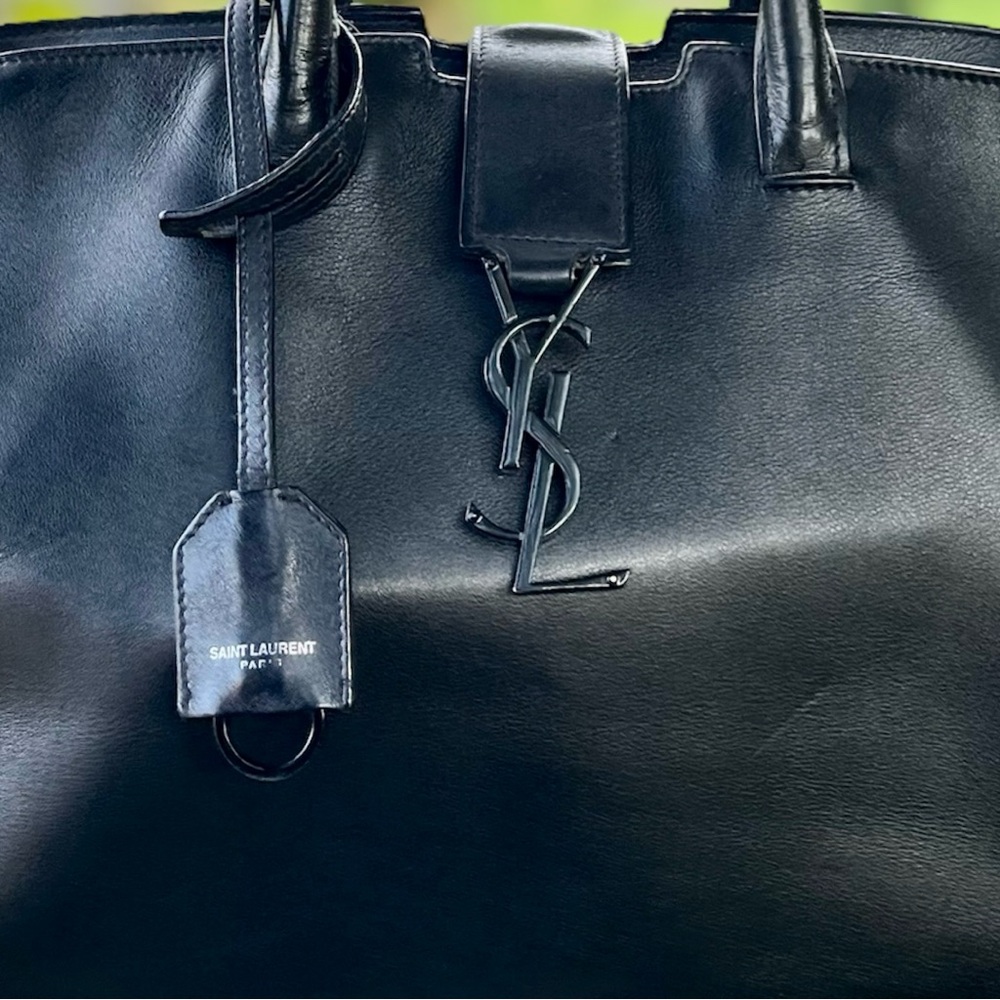 Saint Laurent YSL Logo Black Croc Embossed Leather Baby Downtown Cabas Tote - Picture 3 of 12